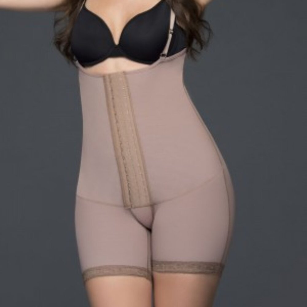 Fajas DPrada Short Size-Reducing Body Shaping Girdle medium